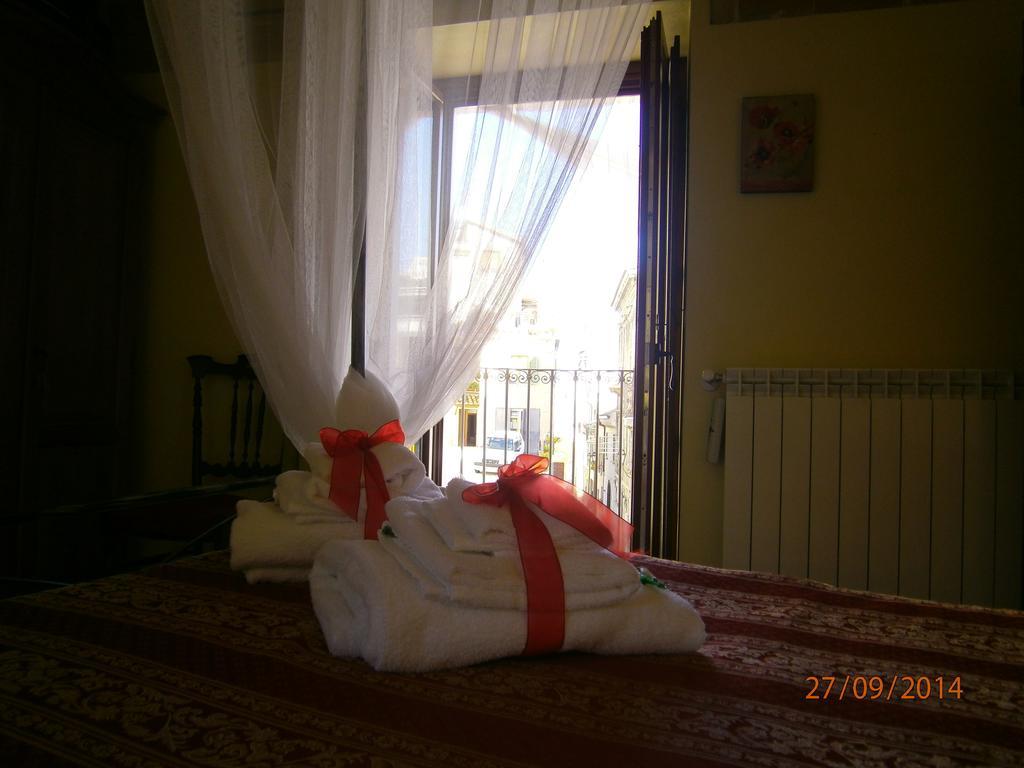 B&B Casa Mila' Pretoro Kamer foto